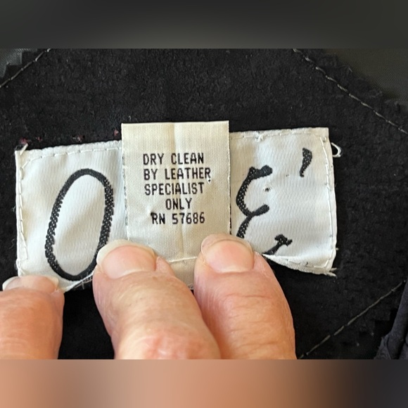 OLE’ Black Fringe Suede Vest - Picture 3 of 10